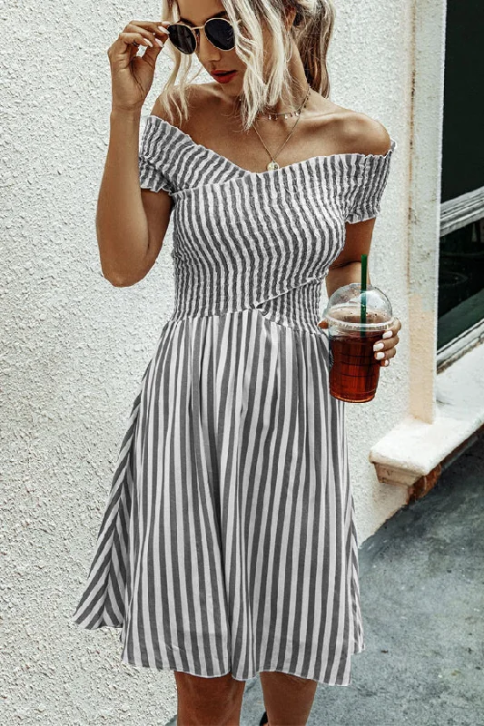 Fashion Short Sleeve Stripe Print DressKimono Dress