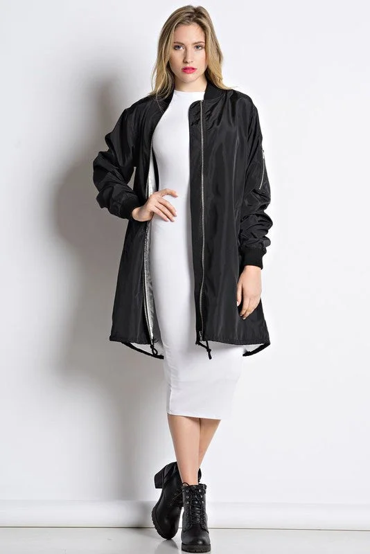 Plus size women's bohemian topsTHE MYSTYLEMODE BLACK OVERSIZED BOMBER JACKET